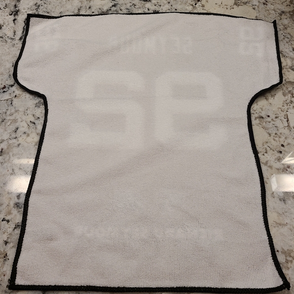 Richard Seymour Las Vegas Raiders Stadium Giveaway Commemorative Towel - Picture 5 of 8